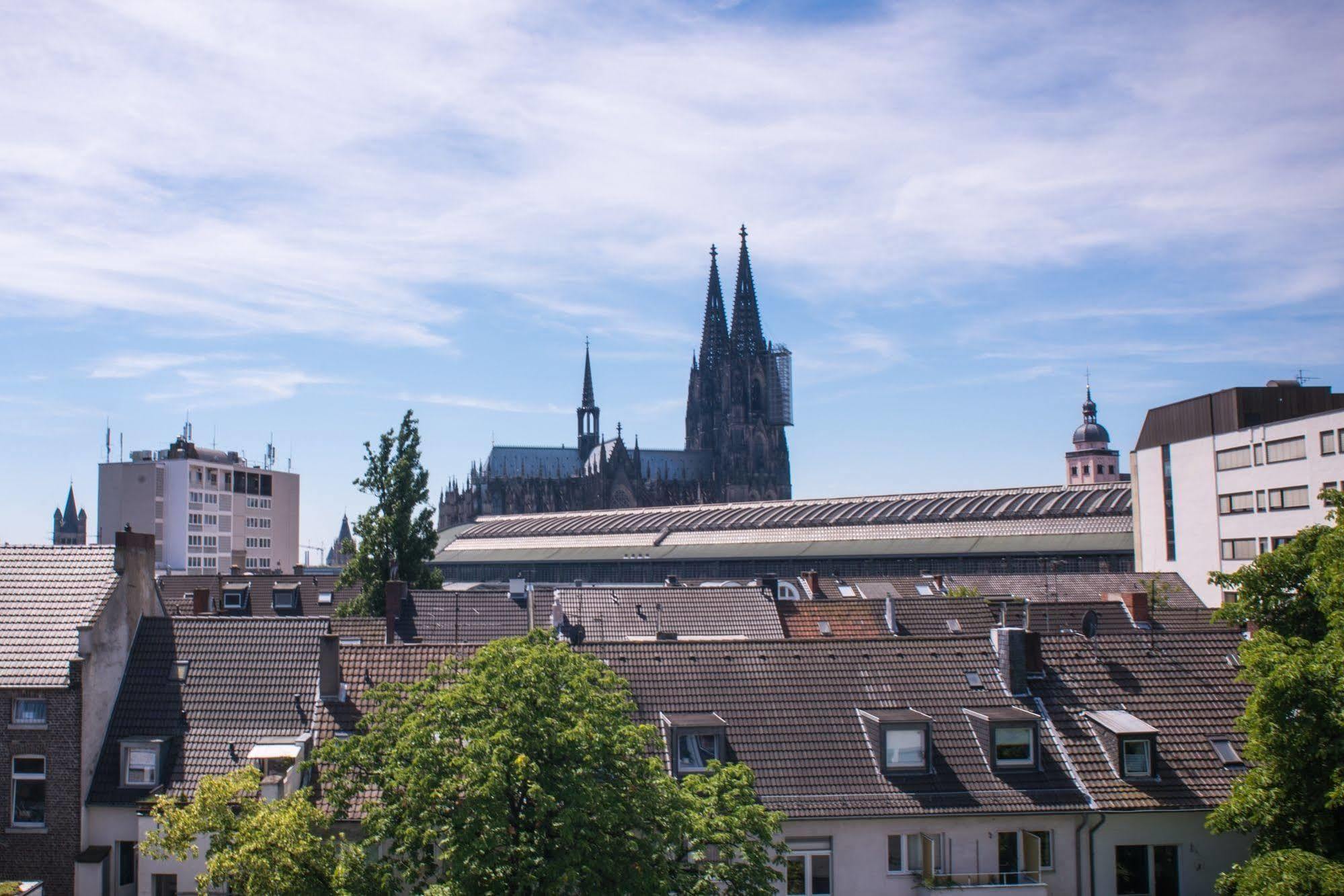 Haus am Dom - Apartments und Ferienwohnungen Köln Exterior foto